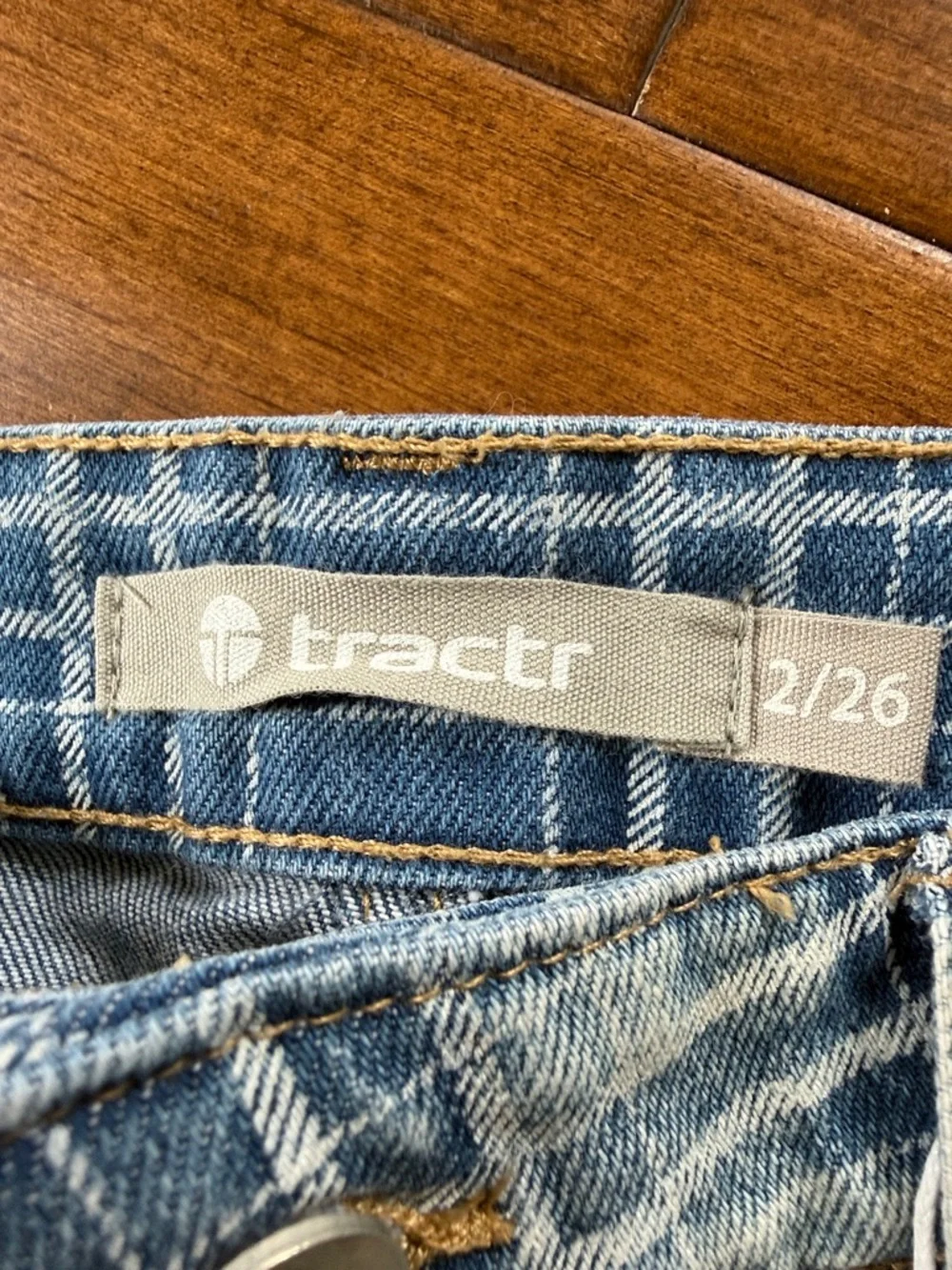 Tractr High Rise Slim Denim Shorts NWT